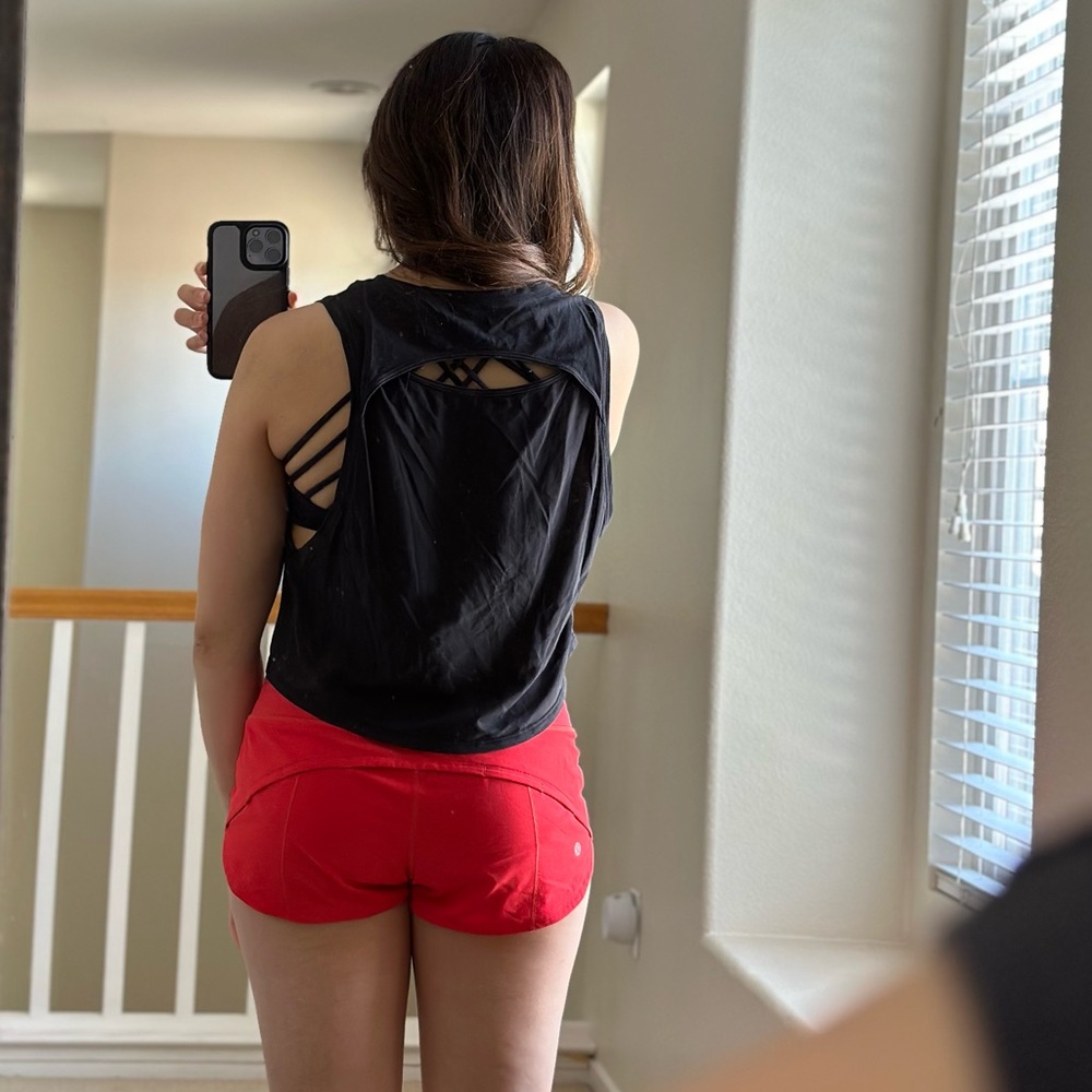 lululemon Crop Tank Size 4 Black